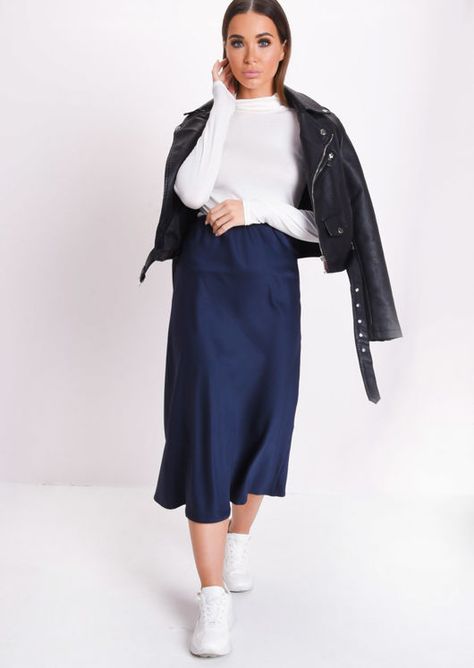 Blue Silk Skirt Outfit, Navy Midi Skirt Outfit, Silk Skirt Outfit Winter, Blue Midi Skirt Outfit, Slip Dress Outfit Winter, Navy Skirt Outfit, Blue Skirt Outfit, Navy Silk Skirt, Midi Skirt Outfit Winter