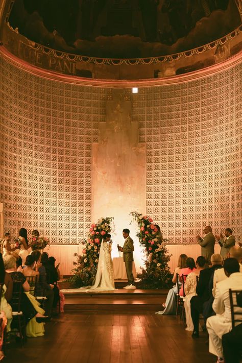 New Orleans Courthouse Wedding, New Orleans Museum Of Art Wedding, Hotel Peter And Paul Wedding, New Orleans Wedding Theme, Swamp Wedding, Nola Elopement, New Orleans Wedding Venues, Jazz Wedding, Rose Gold Bridesmaid Dress