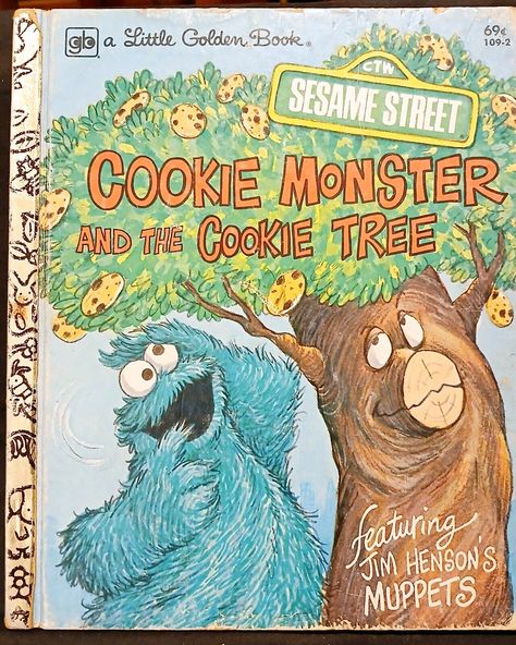 Cookie Monster and the Cookie Tree Big Golden Book 1977 Sesame Street Children's Sesame Street Puppets, Cookie Tree, Sesame Street Books, Sesame Street Cookies, Sesame Street Cookie Monster, Monster Book Of Monsters, Fraggle Rock, Golden Books, Childhood Books