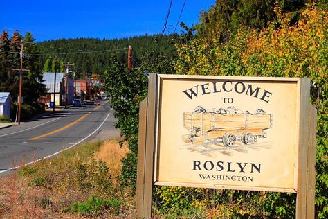 Entering  the town of Roslyn Northern Exposure Tv Show, Roslyn Washington, Seattle Bars, Northern Exposure, Happy Memories, Small Towns, Alaska, Seattle, Washington