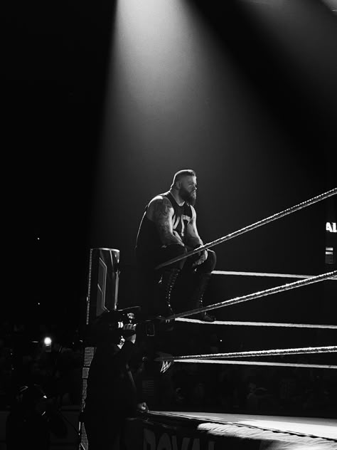 Kevin Owens Wallpaper, Wrestling Images, Wwe Aesthetic, Wwe Edge, Posters Inspiration, Wrestling Posters, Stage Set Design, Bray Wyatt, Wwe Wallpapers