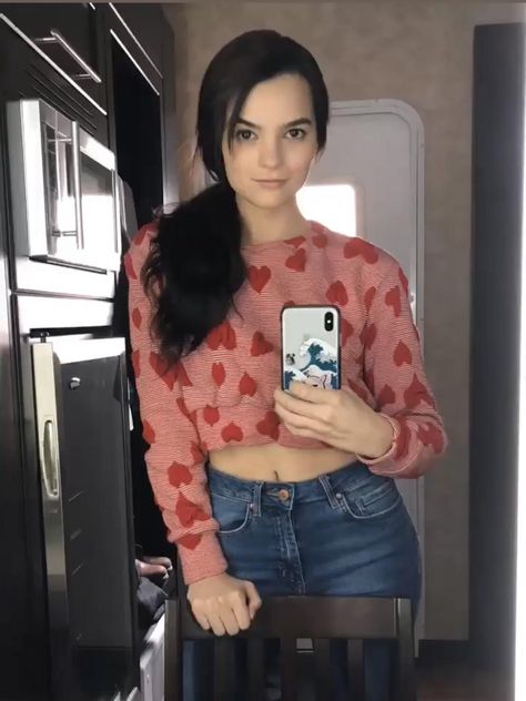 Hollywood Cutie Brianna Hildebrand Briana Hildebrand, Rory Morningstar, Negasonic Teenage, Lucifer Characters, Brianna Hildebrand, Alcholic Drinks, Cute Wallpaper, Art Women, Female Actresses