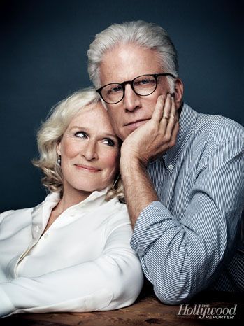 Old Couple Photography, Older Couple Poses, Older Couple Photography, Ted Danson, Studio Family Portraits, Family Photo Studio, Shooting Couple, Older Couple, Shooting Studio