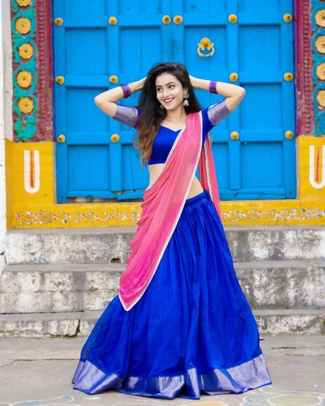 Deepika Pilli Hd Photos, Dipika Pilli, Saree Dp, Deepika Pilli, Insta Model, Long Gown Design, Half Saree Designs, Saree Models, Blue Saree