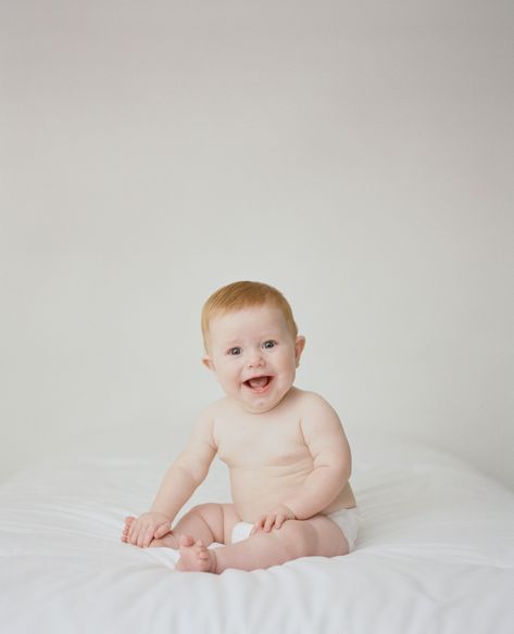 Sitter sessions are among my favorite to photograph. Once baby is sitting up on their own, unsupported, it opens up a whole new world to them!⁠ ⁠ When you're considering when to have pictures taken of your baby, I highly recommend focusing on milestones over age. Some milestones to consider are newborn, smiling, sitting, standing & 1 year birthday. These milestones offer the opportunity to capture the biggest changes in your baby.⁠ ⁠ #kDarlingPhotography #milestones #babysfirstyear⁠ ⁠ www.... Helping Baby Sit Up, Sitting Meme, Sitting Up Baby, Newborn Smiling, Sitter Sessions, Baby Sitting, 1 Year Birthday, Whole New World, Sit Up