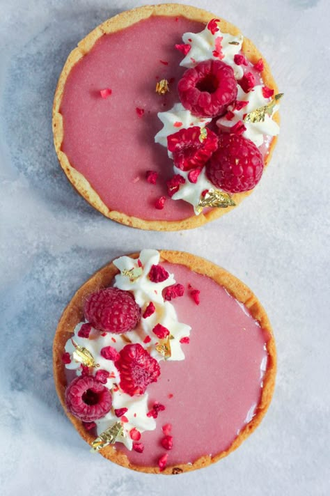 Rose Desserts, Rose Tart, Rose Dessert, Dessert Rose, Flavour Combinations, Fig Tart, Lemon Tart Recipe, Plated Dessert, Raspberry Tart