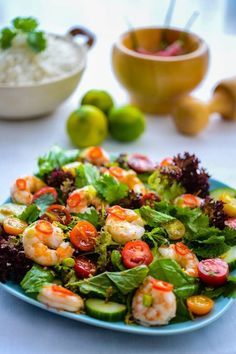 Thai Prawn Salad, Prawn Salad, Thai Salad, Prawn Recipes, Australian Food, Seafood Salad, Fresh Salads, Seafood Dishes, Delicious Salads