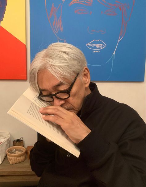 Ryuichi Sakamoto, Film Inspiration, 인물 사진, Sound Of Music, Inspirational People, Silver Hair, I Don T Know, Hair Designs