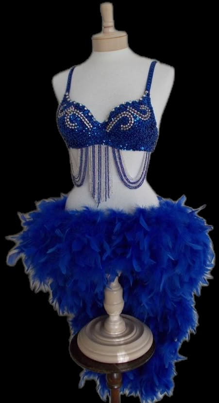 Showgirl costume Showgirl Dance Costume, Showgirl Costume Halloween, Las Vegas Showgirl Costume, Showgirl Halloween Costume, Can Can Dancer Costume, Dark Burlesque, Showgirl Aesthetic, Vegas Showgirl Costume, Showgirl Outfit