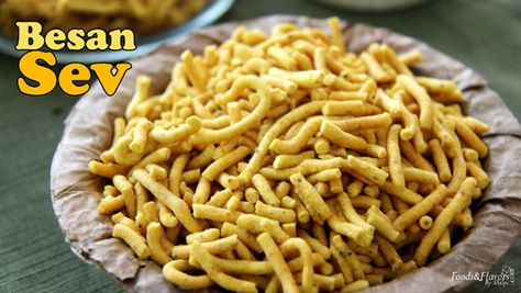 how to make besan sev at home. Besan sev/gram flour sev is made with besan and spices. sev is Indian savory snack which is great for Indian snack. Sev for chaaat Sev Recipe, Veg Recipes Of India, Tea Time Food, Diwali Food, Quick Easy Snacks, Indian Street Food, Easy Snack Recipes, Spinach And Cheese, Indian Snack Recipes