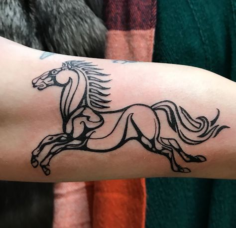 Riders Of Rohan Tattoo, Rohirrim Tattoo, Rohan Lord Of The Rings Tattoo, Lord Of The Rings Banner, Rohan Lord Of The Rings, Eowyn Tattoo, Rohan Banner, Tolkien Tattoo, Banner Tattoo