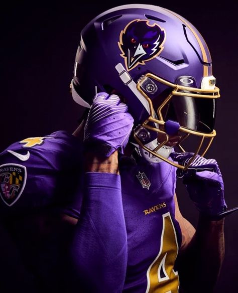 Baltimore Ravens Football, Ravens Football, Nfl Photos, Sports Stars, Baltimore Ravens, Ravens, Nfl Football, Baltimore, Football Helmets