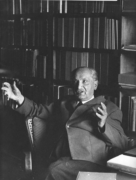 Martin Heidegger Types Of Psychology, Martin Heidegger, Classical Music Composers, Writers And Poets, Best Portraits, Book Writer, The Secret History, Literature Art, Philosophers