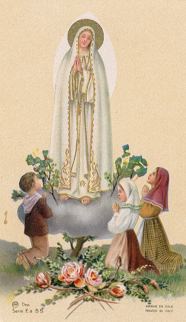 Our Lady of Fatima Marian Apparition, Vintage Holy Cards, Blessed Mary, Images Of Mary, Mama Mary, Religious Pictures, Lady Of Fatima, Queen Of Heaven, Immaculate Conception