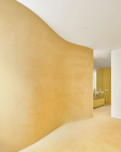 ARQUITECTURA-G on Instagram: “We’ve just finished a duplex apartment in Sant Gervasi, Barcelona  Photo by #josehevia  #architecture #arquitecturag” Yellow Carpet, Concrete Effect Paint, Parents Bedroom, Yellow Furniture, Nuclear Family, Barcelona Apartment, Yellow Tile, Duplex Apartment, Apartment Renovation