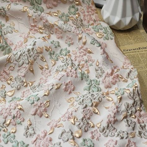 55 Wide Gold Shimmery Jacquard Floral Cloqué Fabric, 3D Designer Brocade, Quality Costume Drapery Upholstery Crafts DIY Sewing Fabric - Etsy Robe Diy, Costura Diy, Metallic Yarn, Pretty Fabric, Floral Jacquard, Fashion Materials, Brocade Fabric, Diy Dress, Gold Threads