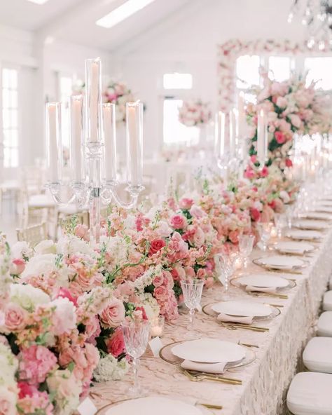 Tables With Flowers, Floral Centerpiece Ideas, Princess Wedding Theme, Pink Wedding Receptions, Baby Pink Wedding, Bridgerton Wedding, Wedding Centerpiece Ideas, Wedding Table Setup, Elegant Wedding Flowers