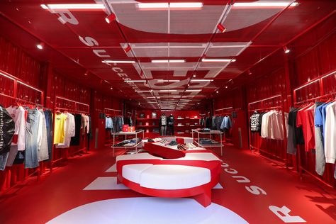 Diesel Autumn Winter 2022 Shanghai Pop-Up Store, TX Huaihai Mall. Fashion Store Design, Clothing Store Interior, Autumn Winter 2022, Diesel Store, Store Interior, Winter 2022, Pop Up Store, Booth Design, At Home Store