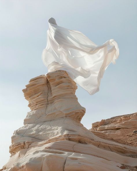 The wind Creative @sergederossi #landscapephotography #model #editorial Futuristic Fashion Photography, Desert Fashion Photography, Desert Fashion Editorial, Desert Editorial, Sand Dunes Photoshoot, Desert Shoot, Floating Chair, Fashion Draping, Elle Fashion