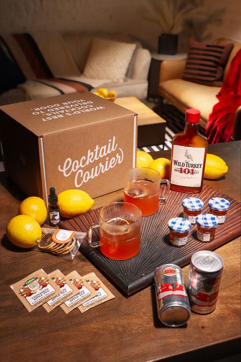 Unbox warmth this season with the 101 Hot Toddy kit 🍯🍏🥃 This sophisticated recipe for a classic favorite features Wild Turkey 101 Bourbon and notes of honey, cinnamon, apple, and hibiscus. Hot Toddy Kit, Wild Turkey 101, Tequila Gifts, Hot Toddy Cocktail, Vintage Christmas Party, Tequila Gift, Vodka Gifts, Cocktail Kit, Honey Cinnamon