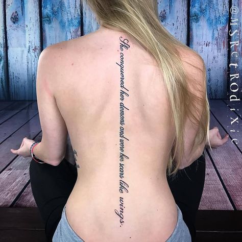 Script Spine Tattoo, Eternity Tattoo, Spine Tattoo Quotes, Girl Spine Tattoos, Back Tattoo Women Spine, Tattoo Meaningful, Spinal Tattoo, Mujeres Tattoo, Tattoo Son