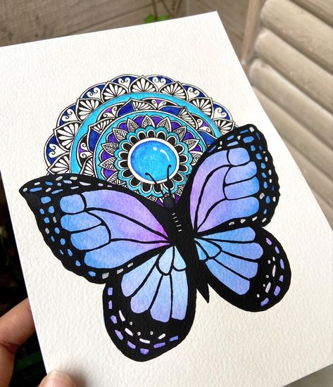 Mandala Drawing Unique, Painting With Mandala Art, Butterfly Mandala Art Colorful, Krishna Mandala Art Colourful, Colouring Mandala Art, Mandala Art Therapy Colouring In, Unique Mandala Drawing Colour, Cool Butterfly Drawing, Unique Drawings Creative