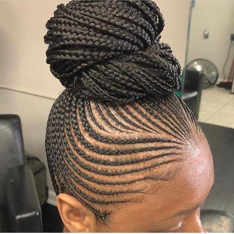 World Of Braiding on Instagram: “@kiakhameleon super super clean!! 😍 #cornrows #braids #boxbraids #braidstyles #protectivestyles #protectivehairstyles #worldofbraiding…” Small Feed In Braids, Cornrow Updo Hairstyles, Feed In Braids Ponytail, Ghana Braids Hairstyles, Cornrow Ponytail, Black Hair Updo Hairstyles, African Hair Braiding Styles, Braided Cornrow Hairstyles, Girl Braids