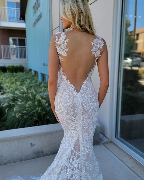 Backless Wedding Dress