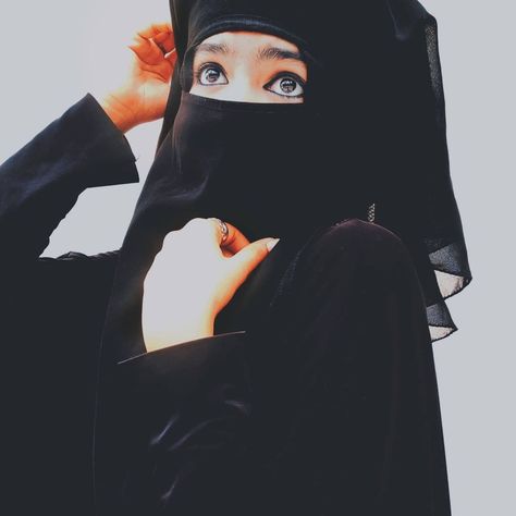 Beautiful Profile, Beautiful Profile Pictures, Muslim Hijab, Girls Dp, Profile Pictures, Profile Picture, Cool Girl, Quick Saves