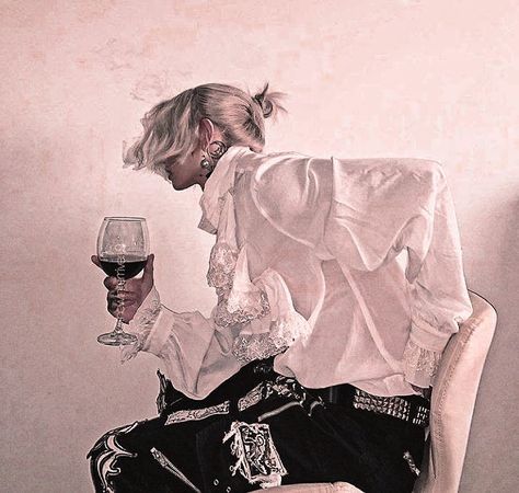 enjoying your wine sir ? vampire aesthetic / vampirecore Art Refrences People, Vampire Love Story, Faerie Aesthetic, Modern Vampires, Vampire Masquerade, Vampire Aesthetic, Vampire Boy, Masquerade Costumes, Victorian Goth