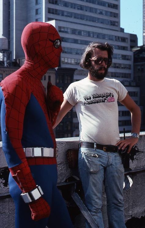 The Amazing Spider-Man Live-Action TV Show (1977-1979) starring Nicholas Hammond Nicholas Hammond Spiderman, Chinese Spiderman, Spiderman Tv, Spider Man Tattoo, Nicholas Hammond, 80s Tv Shows, Ben Reilly, 1980s Tv, Spider Man Spider