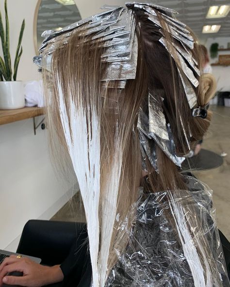 Foils In Hair, Full Foil Highlights, Foil Placement, Hairstylist Marketing, Hair Mood Board, Hairstylist Branding, Hair Content, Salon Life, Hair Foils