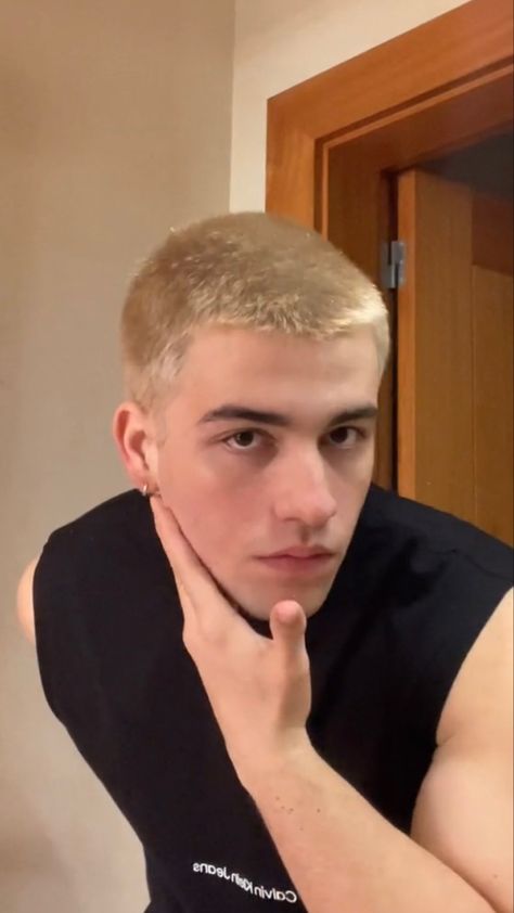 Male Buzzcut Fade, Blonde Buzzcut Men, Zephyr Aesthetic, Buzz Cut Boys, Buzzcut Hair, Buzz Cut With Beard, Buzz Cut For Men, Shaved Blonde, Man Cut