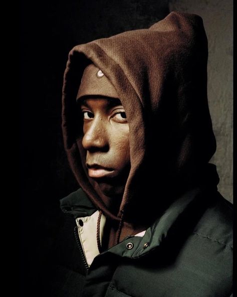 Big L(Lamont Coleman)1974-1999 on Instagram: “Big L Unseen Photo For ‘Lifestylez Ov Da Poor & Dangerous’ 1993 📸 @dannybones64…” Gangsta Rap Hip Hop, East Coast Hip Hop, Hip Hop Images, History Of Hip Hop, Ghostface Killah, Hip Hop World, Hip Hop Classics, Hip Hop Artwork, Music Genius