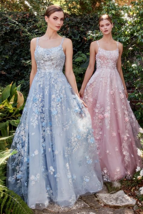 A straight neckline and delicate straps create a demure and timeless look, complimented by delicate glitter motifes and floral appliques. A flowy tulle A-line skirt creates a dreamy silhouette, which is then complimented by the drop back. #theweddingshop #amman #jordan #wedding #bridesmaid #ballgown #blue #pink #aline #floral #longdress #corset #andreaandleo Andrea And Leo, Royal Beauty, Spaghetti Strap Prom Dress, Sleeveless Outfit, Evening Formal, Linnet, A Line Gown, Bridesmaid Gown, Floral Applique