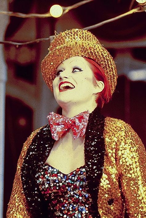 Nell Campbell, Columbia Rocky Horror, Rocky Horror Picture Show Costume, Halloween Themed Movies, Rocky Horror Costumes, Classic Halloween Movies, Halloween Movie Night, Rocky Horror Show, Horror Pictures