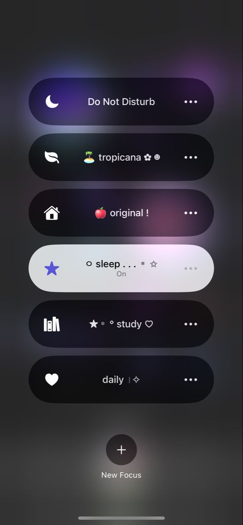 Sleep Focus Wallpaper Iphone, Sleep Homescreen, Sleep Focus Wallpaper, Ios 16 Focus Ideas, Astronomy Ios 16, Ios 16 Music Lock Screen, School Focus Ios 15, Ios 16 Lock Screen Tutorial, Iphone Customization