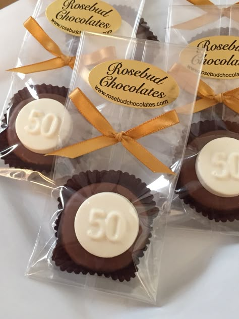 Diy 50th Birthday Decorations, 50th Birthday Favors, Cookie Party Favors, 50th Wedding Anniversary Party, Creative Wedding Favors, Mom Party, 90's Birthday Party, Chocolate Covered Oreo, 70th Birthday Parties