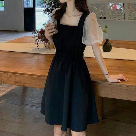 Jumper Dress Outfit Korean, Jumper Dress Outfit, Korean Fashion Women Dresses, Short Semi Formal Dresses, Money Dress, Korea Dress, Elegant Mini Dress, Clothes Korean Style, Modest Dresses Casual