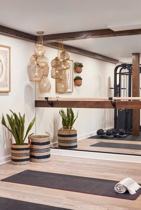 Home Pilates Room, Sauna Workout, Home Pilates Studio, Basement Home Gym, Pilates Room, Yoga Room Design, Home Workout Space, Gym Basement, Home Yoga Room