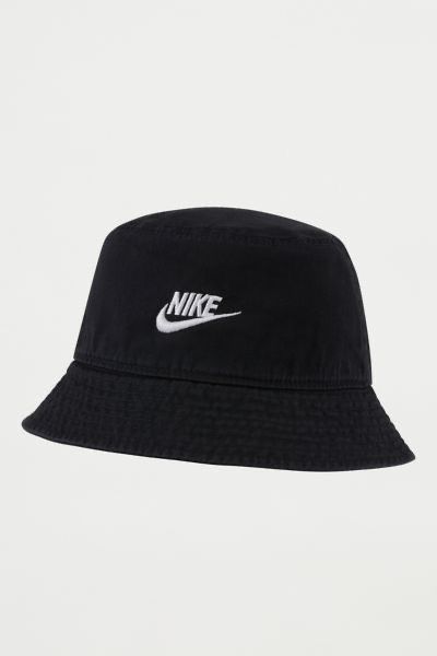 Cute Bucket Hats, Bucket Hat Fashion, Birthday Inspo, Bucket Hats, Style Ideas, Nike Sportswear, And Sign, Logo Embroidered, Hat Fashion