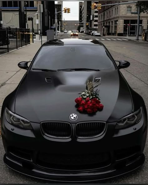 Bmw Red, Red Audi, E92 M3, French Girl Aesthetic, Bmw Black, Serie Bmw, Bmw Girl, Nightclub Aesthetic, Bmw E92