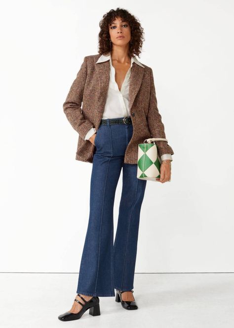 32 Totally Chic & Other Stories Items to Shop for Autumn | Who What Wear UK Oversized Tweed Blazer, Feminine Office, Leather Trend, Millennials Fashion, Coat Trends, Brown Blazer, Power Dressing, Sequin Mini Skirts, Midi Shirt Dress