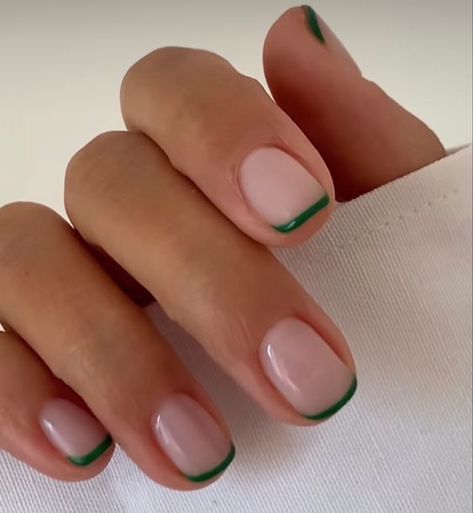 21 Chic Fall Nail Ideas - Lauren Erro French Manicure With Color Tips, Colorful French Tip Nails, Nails Colorful, Fall Nail Ideas, Mens Nails, Milky Nails, Fall Manicure, Short Gel Nails, Colorful French