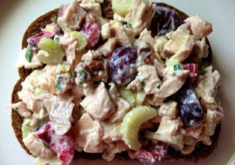 MICHIGAN CHERRY CHICKEN SALAD – dawns-ad-lib.com® Michigan Cherry Salad, Cherry Chicken Salad, Cherry Salad Recipes, Cherry Chicken, Waldorf Chicken Salad, Walnut Chicken Salad, Cherries Salad, Michigan Food, Healthy Chicken Salad Recipe