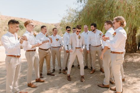 Sand Groomsmen Suits, Beige Groomsmen, Suit Beach Wedding, Tan Groomsmen, Suit For Groom, Casual Groomsmen, Groomsmen Outfit, Beach Wedding Groomsmen, Beach Wedding Suits