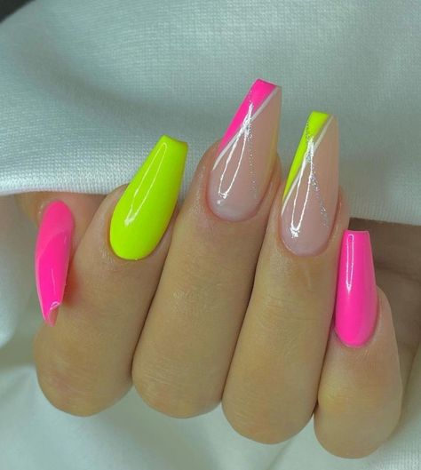 Neon Nails, Short Acrylic, Uñas Acrilicas, Nail It, Cute Nail, Nail Polishes, Nail Inspiration, Nails Inspo, Trendy Nails