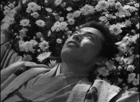 Seven Samurai (1954) Dir. Akira Kurosawa Akira Film, Samurai Movie, Low End Theory, Film Composition, Seven Samurai, Movie Frames, Akira Kurosawa, Film Shots, Asian Film