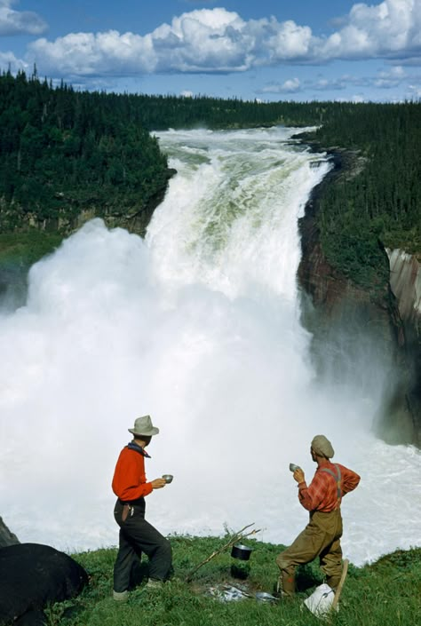 These Vintage Photos Remind Us of the Glamour of Travel Vintage Camping Photos, National Geographic Archives, Coffee With A View, National Geographic Photography, Grand Falls, Labrador Canada, Vintage Camping, Go Outside, Aesthetic Photography