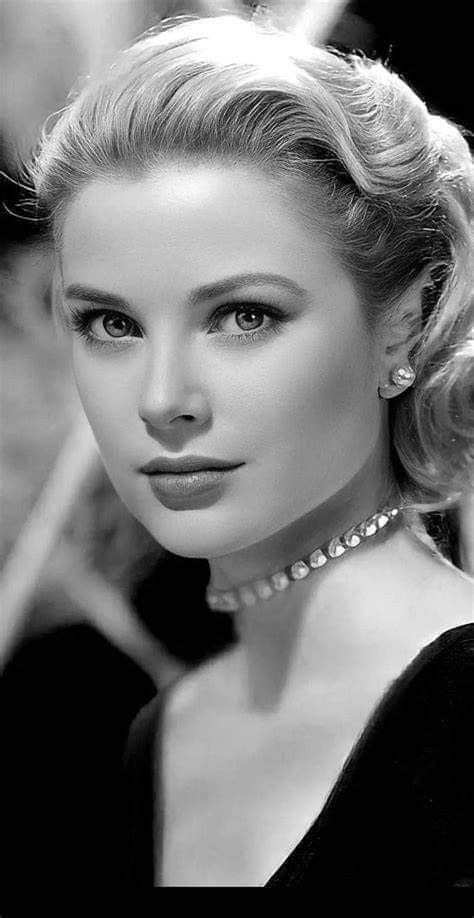 Grace Kelly Style, Classic Hollywood Glamour, Princess Grace Kelly, Labuan, Actrices Hollywood, Princess Grace, Hollywood Glam, Old Hollywood Glamour, 인물 사진